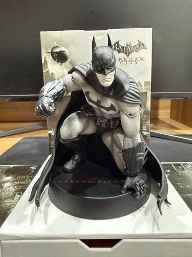 Batman arkham city collectors - arkham,