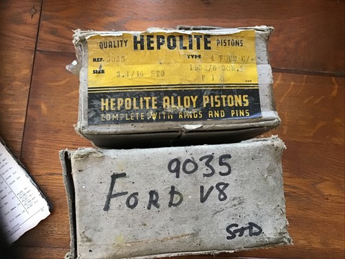 Ford 30hp std pistons - std,