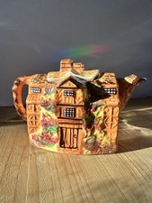 Arthur Wood Cottage Tea Pot