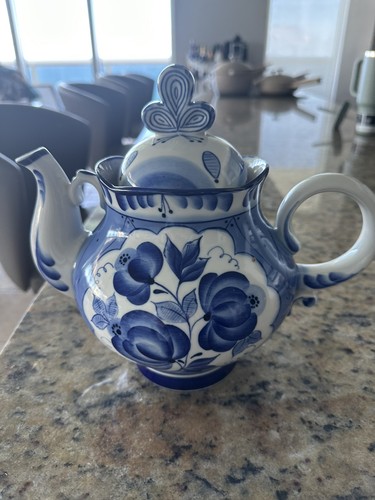 Porcelain gzhel teapot coffee - porcelain,