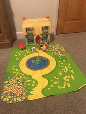 ELC Happyland Rose Cottage