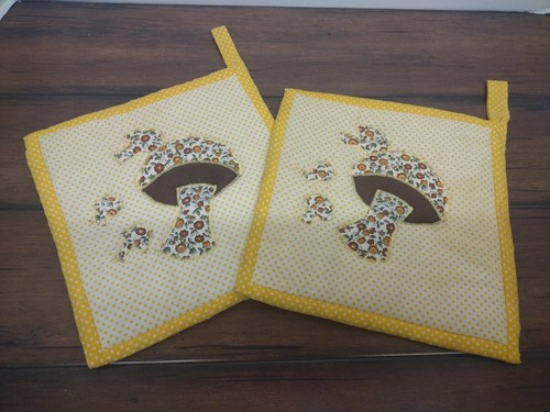 Vintage mushroom quilted - vintage,
