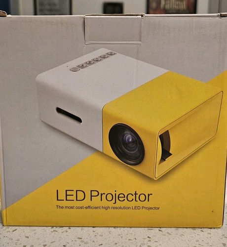 Mini portable theater - portable,