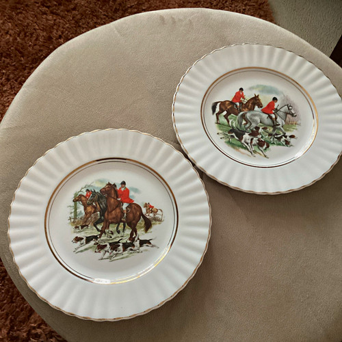 Bone china pair round plates - bone,