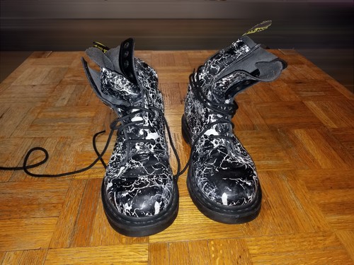 Martens 1490 black white - martens,