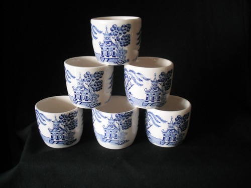 Vintage retro blue white - retro,