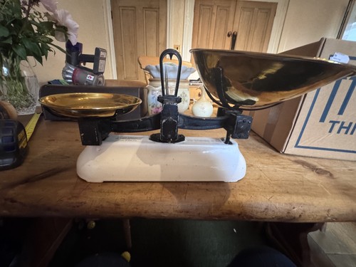 Vintage avery kitchen - w&t,