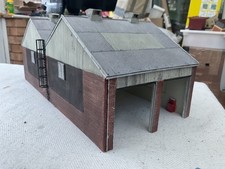 Hornby Skaledale 00 Gauge Engine Shed Come Locomotive work Shop