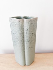 Shelf Pottery Halifax Mint