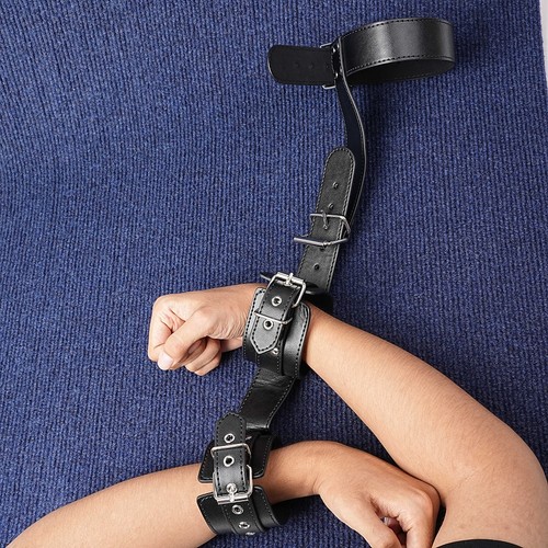 Bondage neck collar - to, wrist