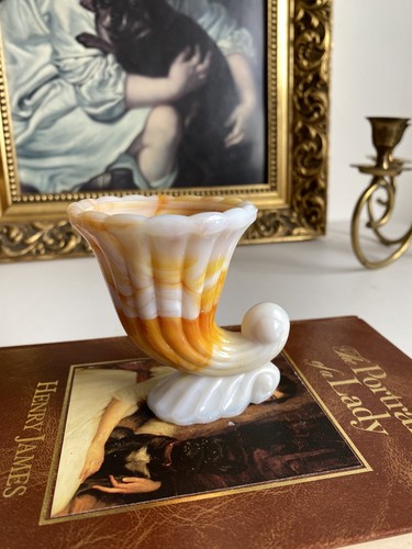 Vintage milk glass swirl - milk,
