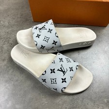 LOUIS VUITTON SLIDERS LV 8