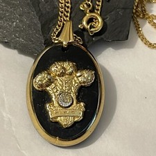 Prince Of Wales Feathers