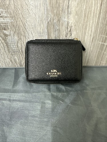 Coach weekly pillbox organizer - weekly,