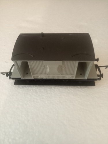 Hornby r016 standard guards - r016,