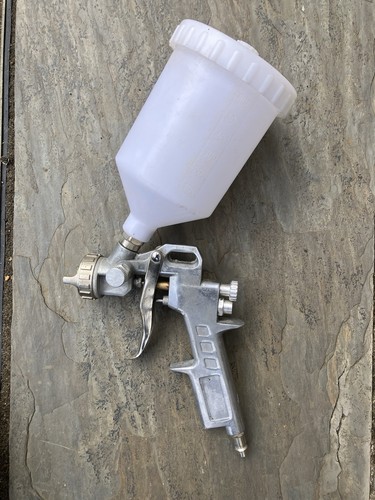 New unused gravity feed - unused, spray