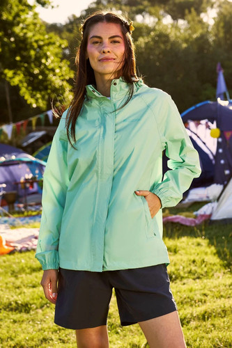 Mountain warehouse pakka - warehouse,