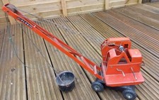 Vintage TRIANG Mobile Crane K.L.Jones Red Pressed Steel Tinplate Model 4 Ton Toy