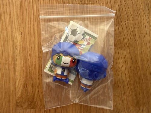 Kinder joy funko fifa - kinder, world