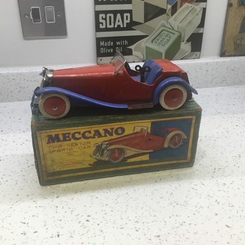 Pre war meccano non - war,