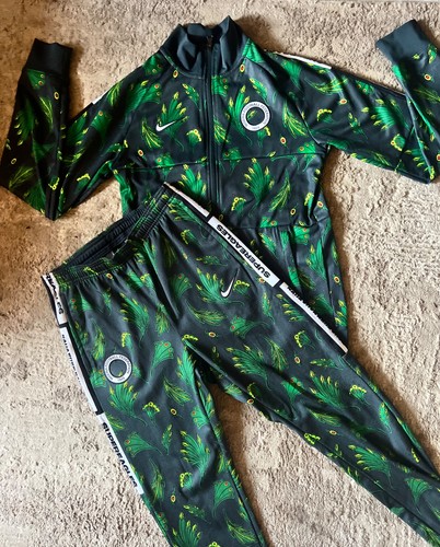 Nike tracksuit - nike,