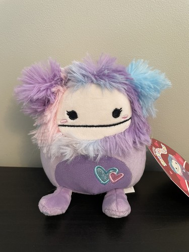 Squishmallows eden the - -,