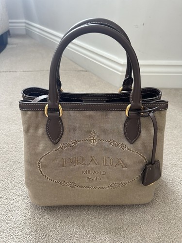 Beautiful classy prada bag - beautiful,