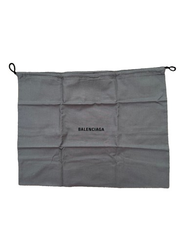Balenciaga dust protection - 1,