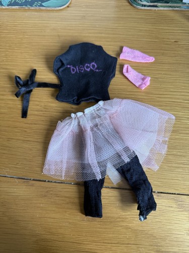 Sindy outfit hand made shirt - hand, t