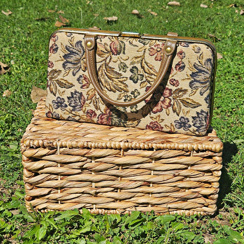 Vtg 1960s floral - vtg, tapestry