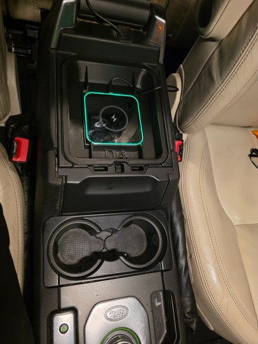 Land rover discovery centre - rover, 4