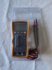 NEW  UNUSED - Fluke 115 True