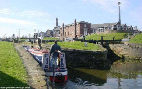 Photo 6x4 ellesmere port boat - port,