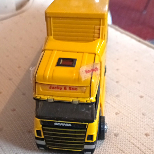 Scania articulated diecast - scania,