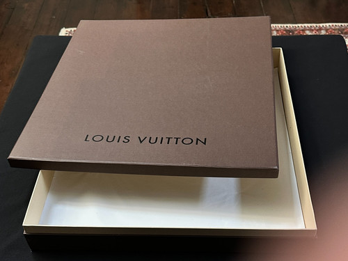 Authentic louis vuitton large - vuitton,