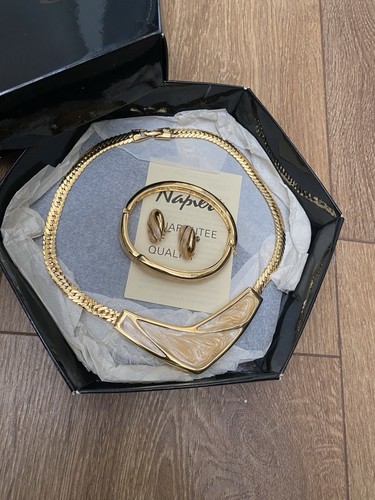 Vintage gold tone and caramel - and,