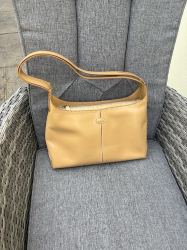 Tod vintage handbag - tod’s,