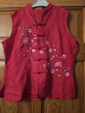 Vintage Cherry Blossom Sleeveless Chinese Top with Frog Buttons