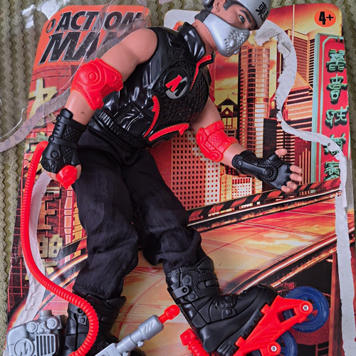 Hasbro vintage 2000 action - 2000,