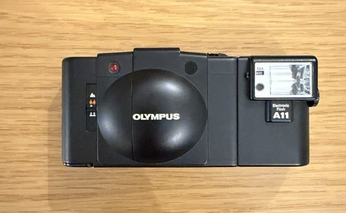 Olympus xa2 compact 35mm - olympus, film
