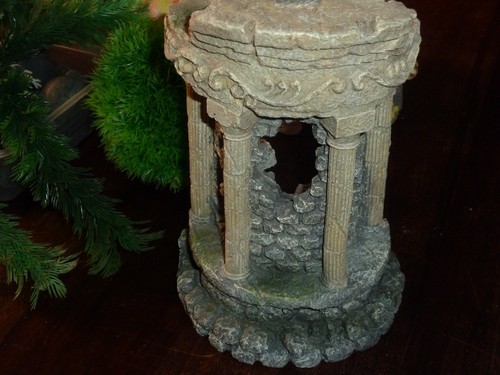 Roman columns ruins - roman, fish