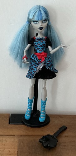 Monster high doll freaky - high,