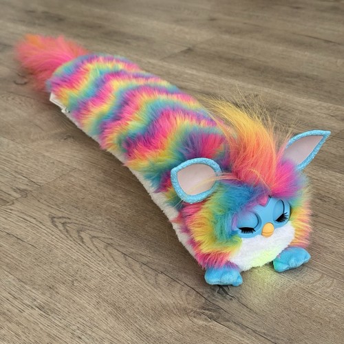 Furby rainbow interactive - furby,