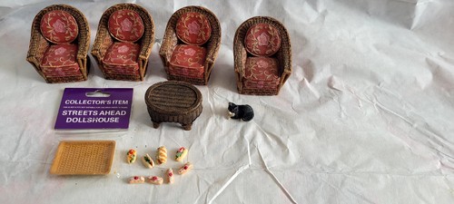 12th resin dolls house - ,
