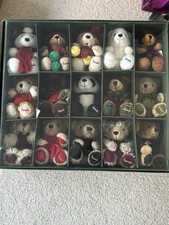 Rare - Harrods Boxed Set of Small Teddy Bears From Years 1986 to 2000 - VGC