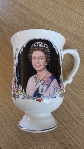 Queen elizabeth - queen,