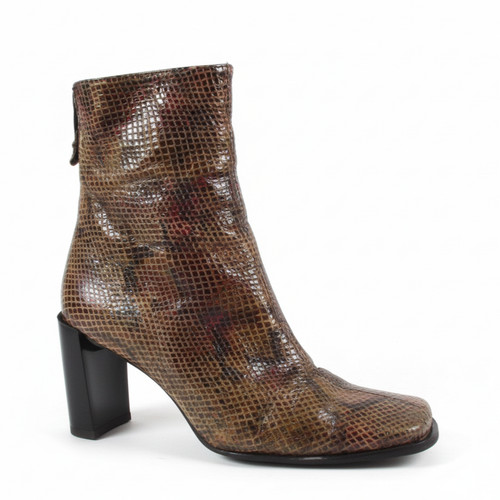 Stuart weitzman for russell - stuart, &