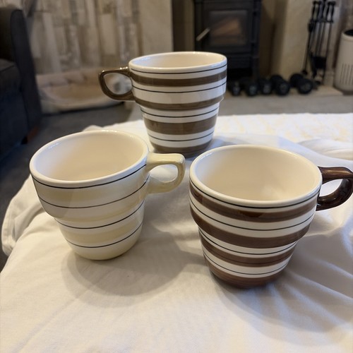Stacking 3x mugs - m&s,