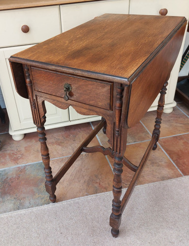 Antique oak pembroke table - pembroke,