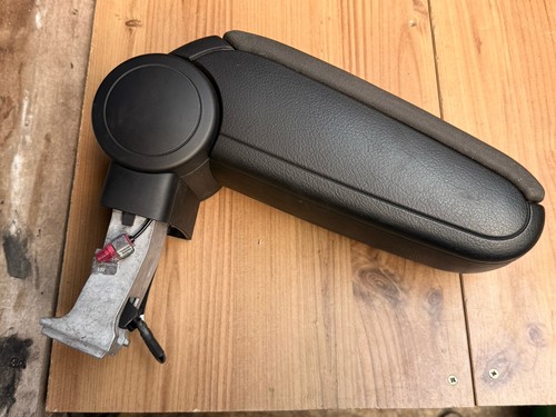 Audi armrest arm - armrest,